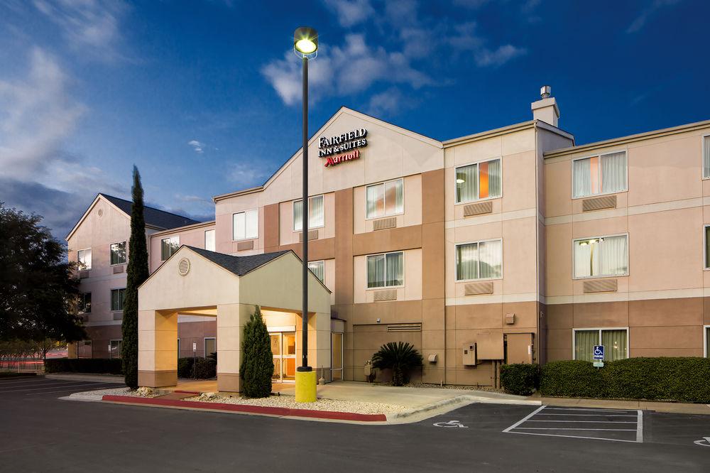 Fairfield Inn And Suites Austin South Екстериор снимка