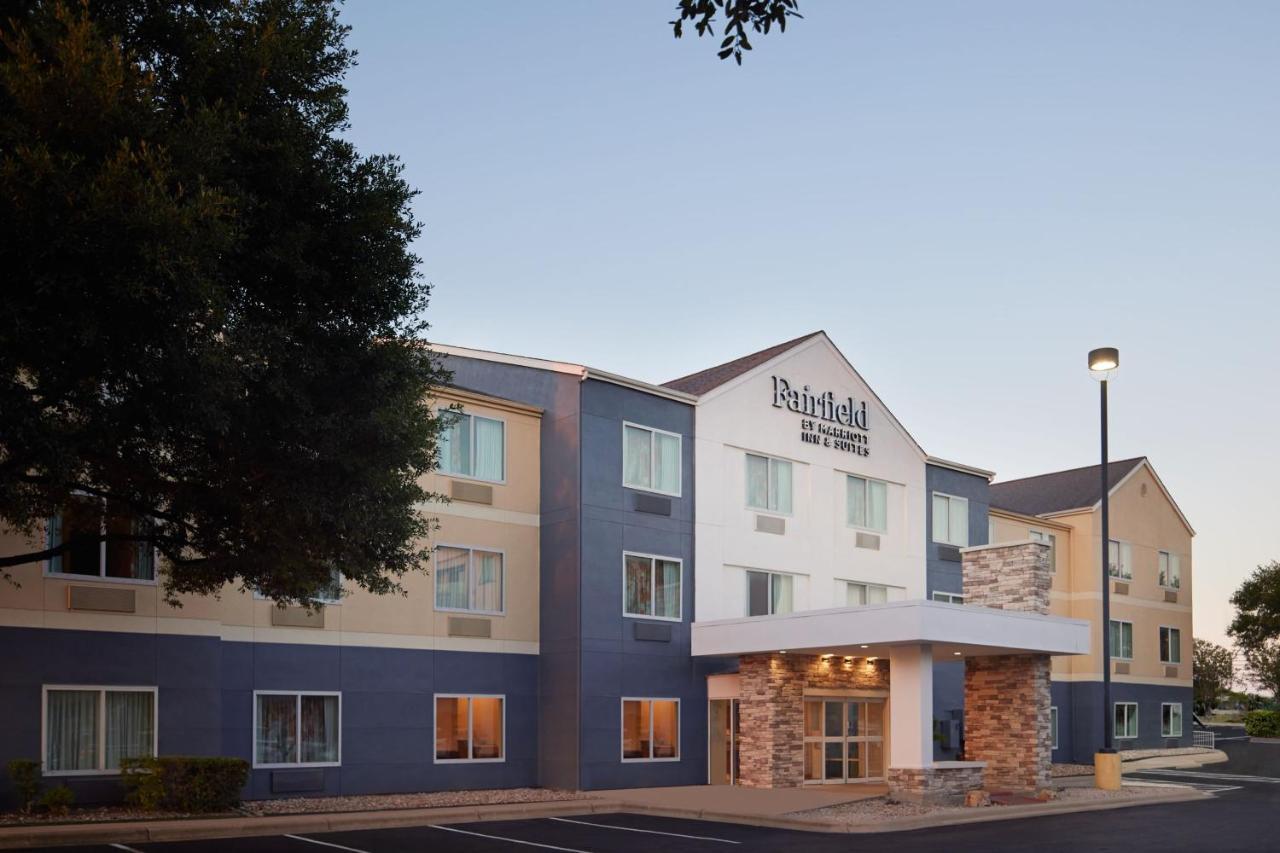 Fairfield Inn And Suites Austin South Екстериор снимка