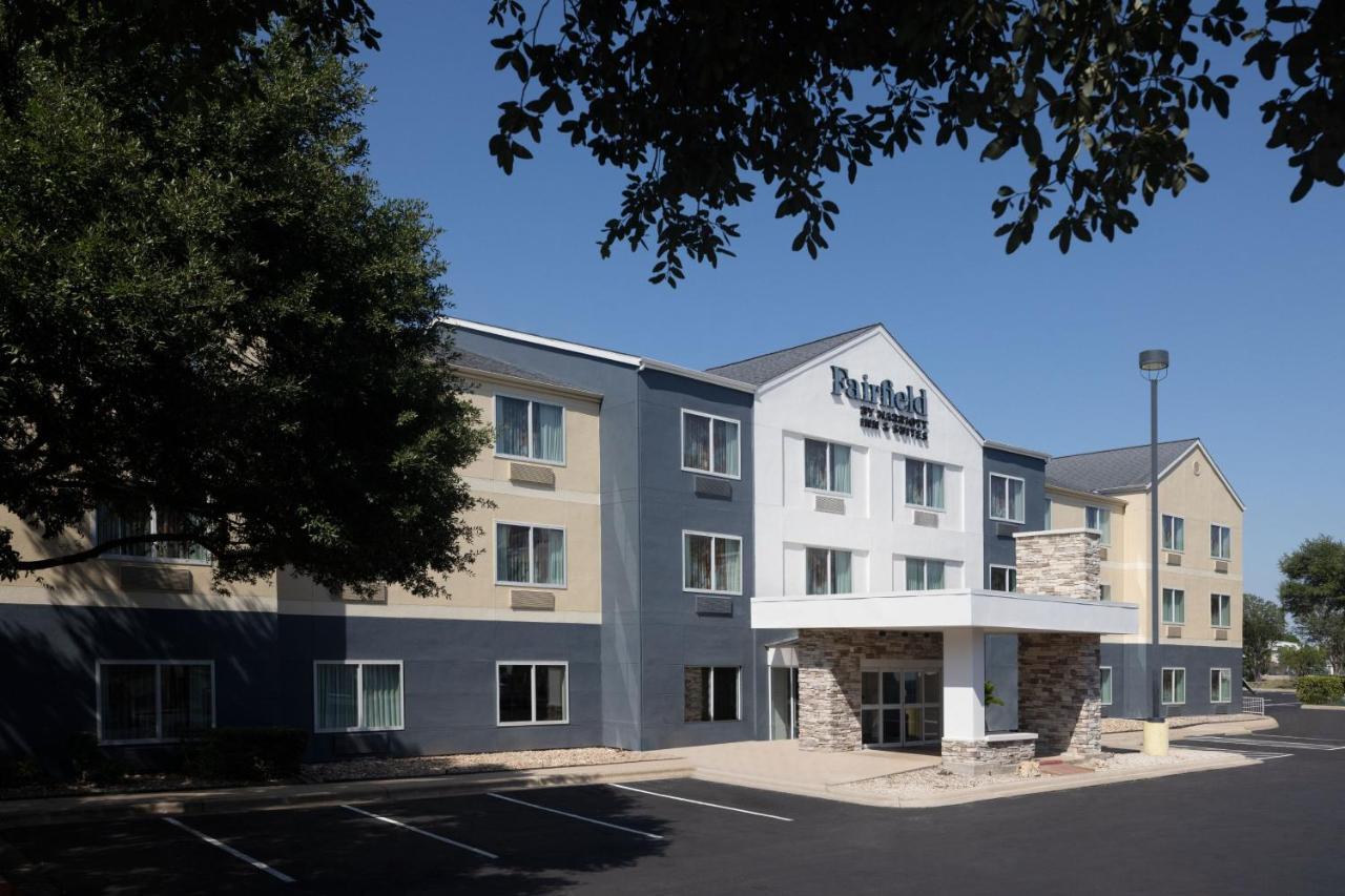 Fairfield Inn And Suites Austin South Екстериор снимка