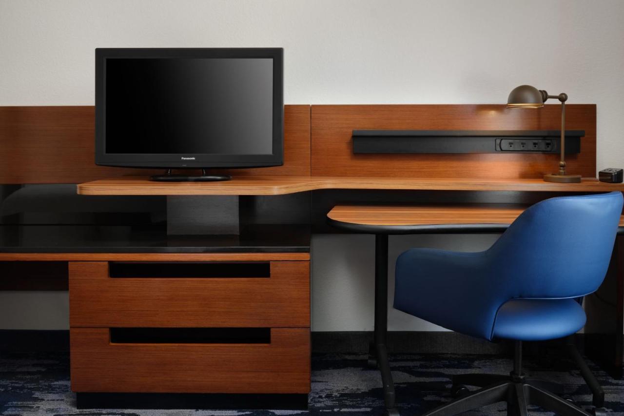 Fairfield Inn And Suites Austin South Екстериор снимка