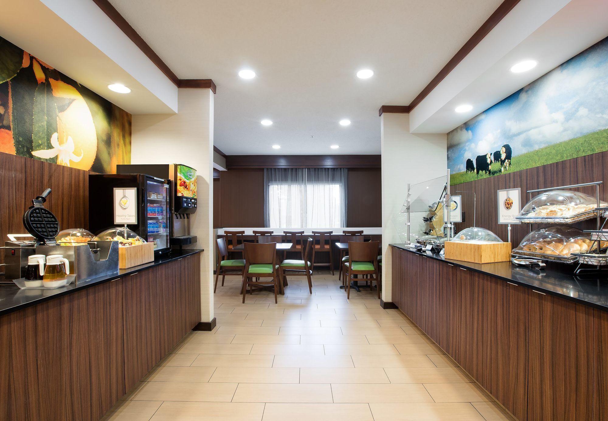 Fairfield Inn And Suites Austin South Екстериор снимка