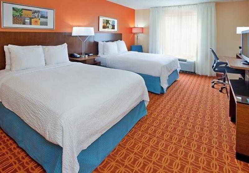 Fairfield Inn And Suites Austin South Екстериор снимка