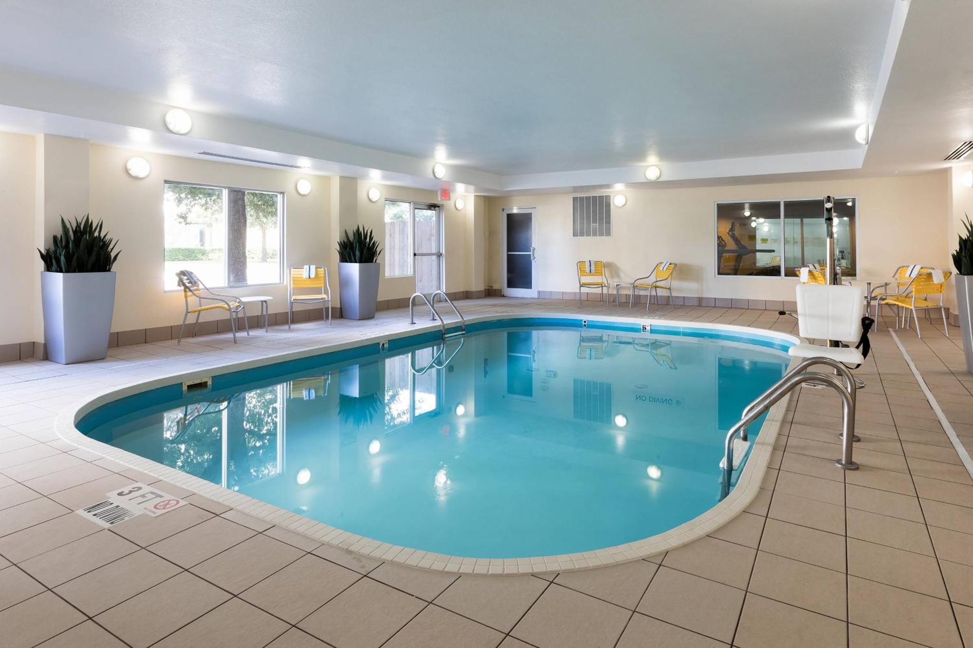 Fairfield Inn And Suites Austin South Екстериор снимка
